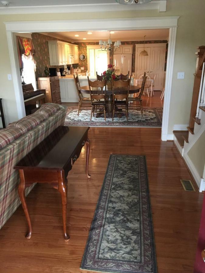 Вилла Downtown Abode In The Heart Of The Bourbon Trail Lebanon Экстерьер фото