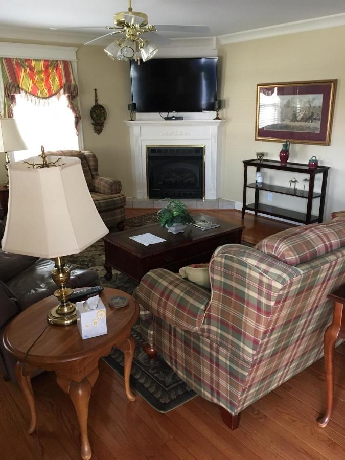 Вилла Downtown Abode In The Heart Of The Bourbon Trail Lebanon Экстерьер фото